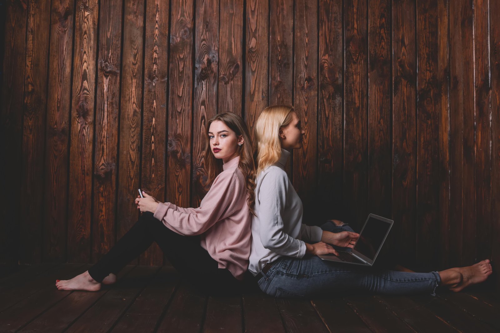 Toxic friendships: when the person who should be taking care of you hurts you in silence